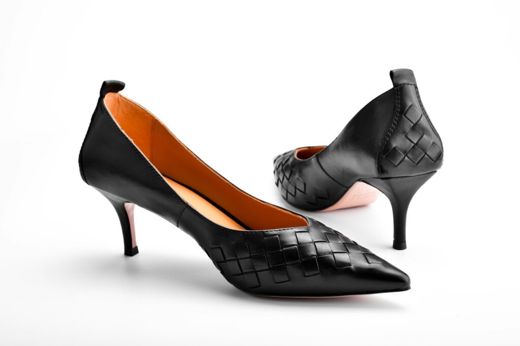 Scarpe con Tacco Kitten e Cinturino